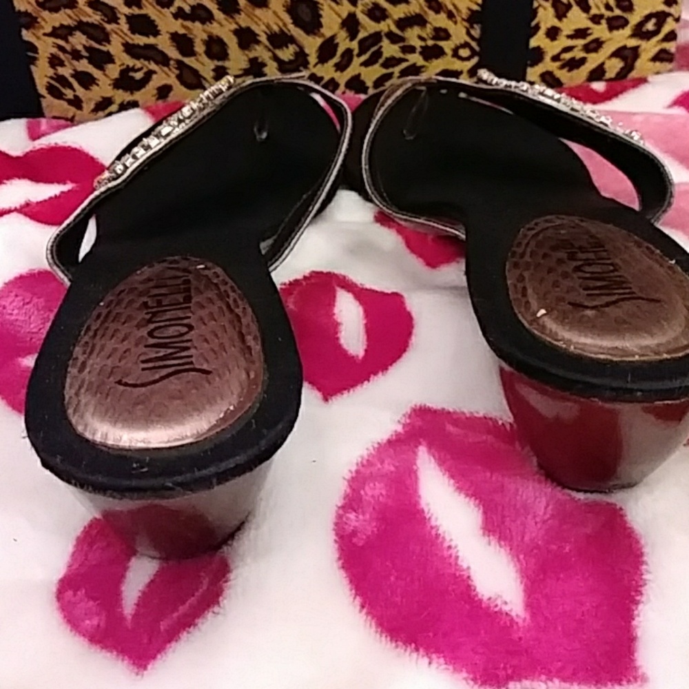Simonelli Sandals - Picture 4 of 8